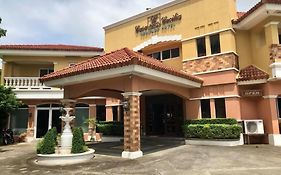 Casa Cecilia Heritage Hotel